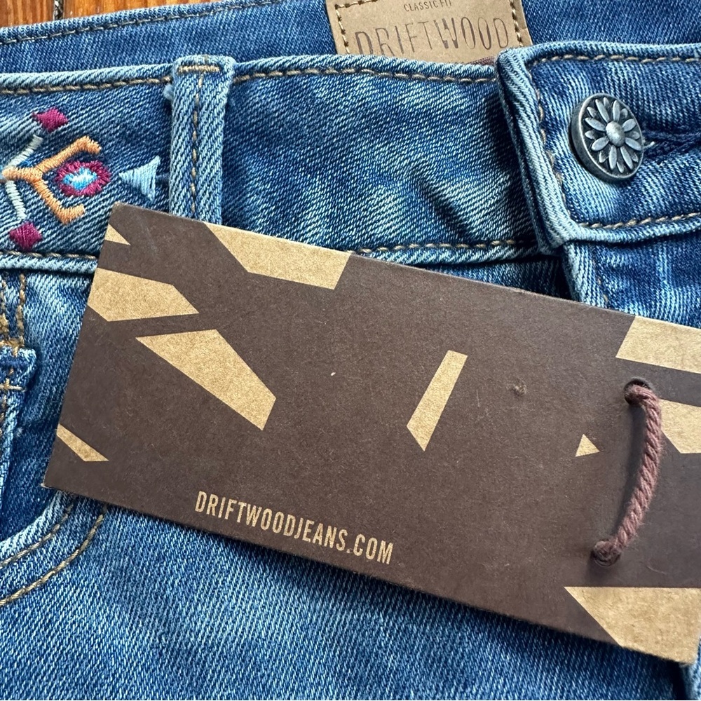 NWT Driftwood Colette Aztec embroidered cuff & waist jeans 27 - Picture 3 of 7